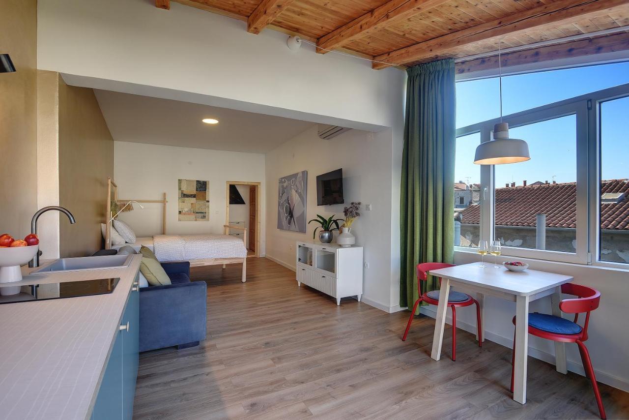 Forum 2 Apartment